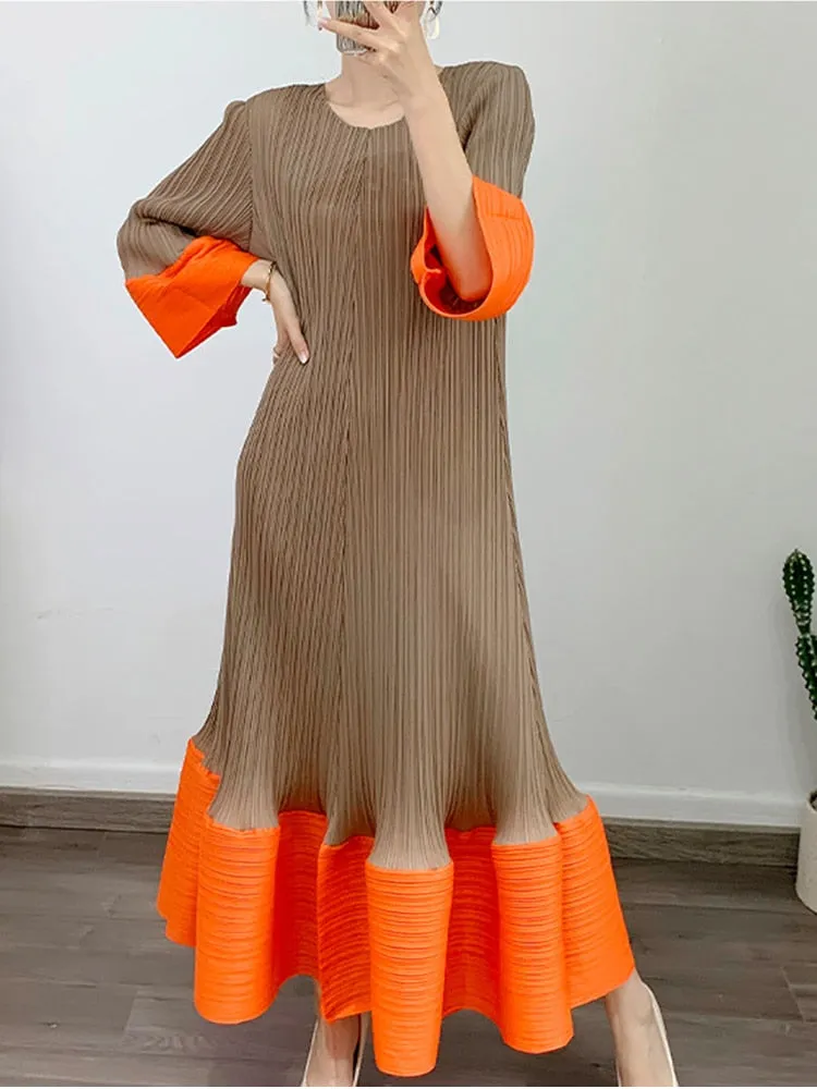 Miyake Pleated Contrast Patchwork O-Neck Maxi Dress